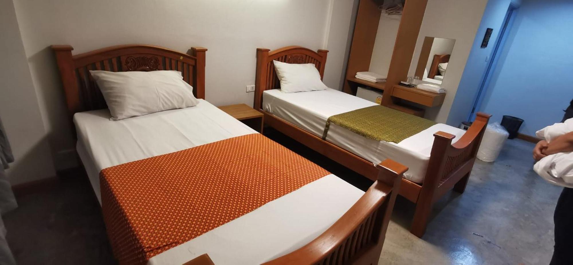 בנגקוק Go Inn Khaosan Road Bkk โกอินน์ ตรอกข้าวสาร מראה חיצוני תמונה